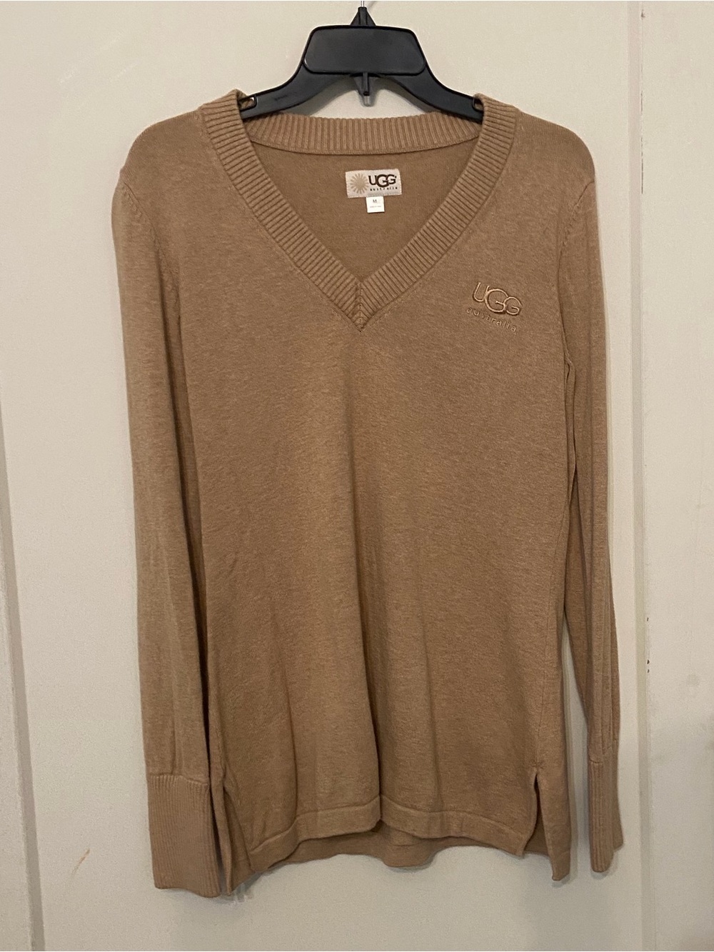 UGG Men's V-Neck Sweater in Tan Camel Tone